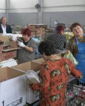 Pantry Packers Fight Food Insecurity in Israel