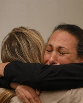 Supporting Returned Hostages and Their Families