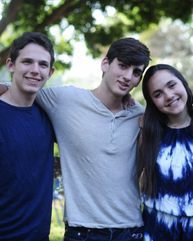 Apply Now for the Stephen Muss Impact Fellowship to Attend Alexander Muss High School in Israel